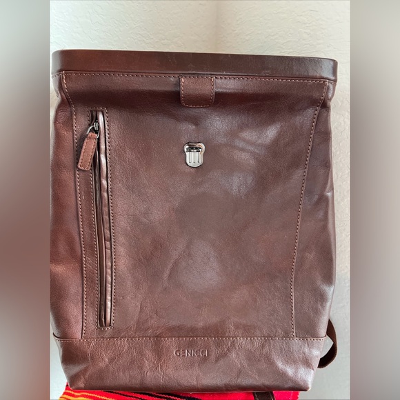 Genicci Leather Backpack Brown Laptop Work School Bag - Picture 4 of 16
